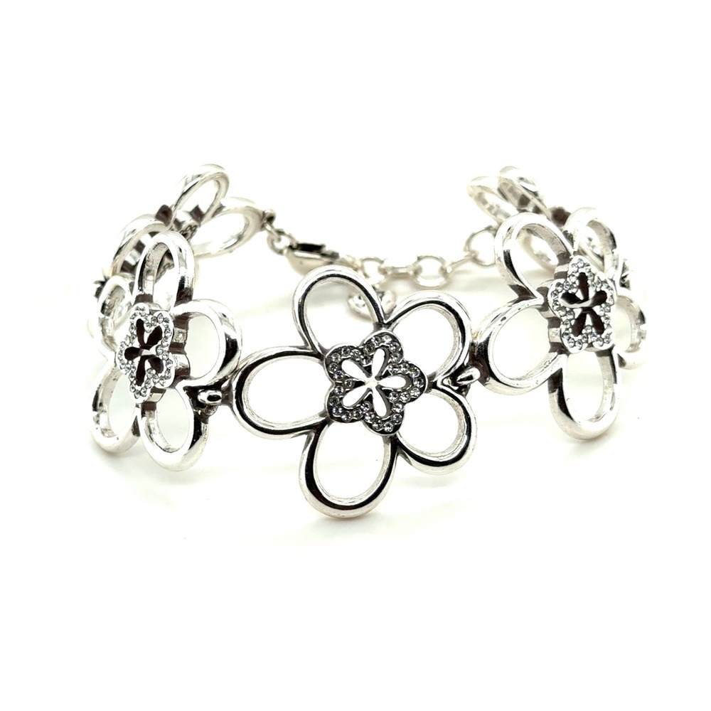 Brighton Silver Tone Crystal Daisy Flower Link Bracelet Heart Charm Clasp